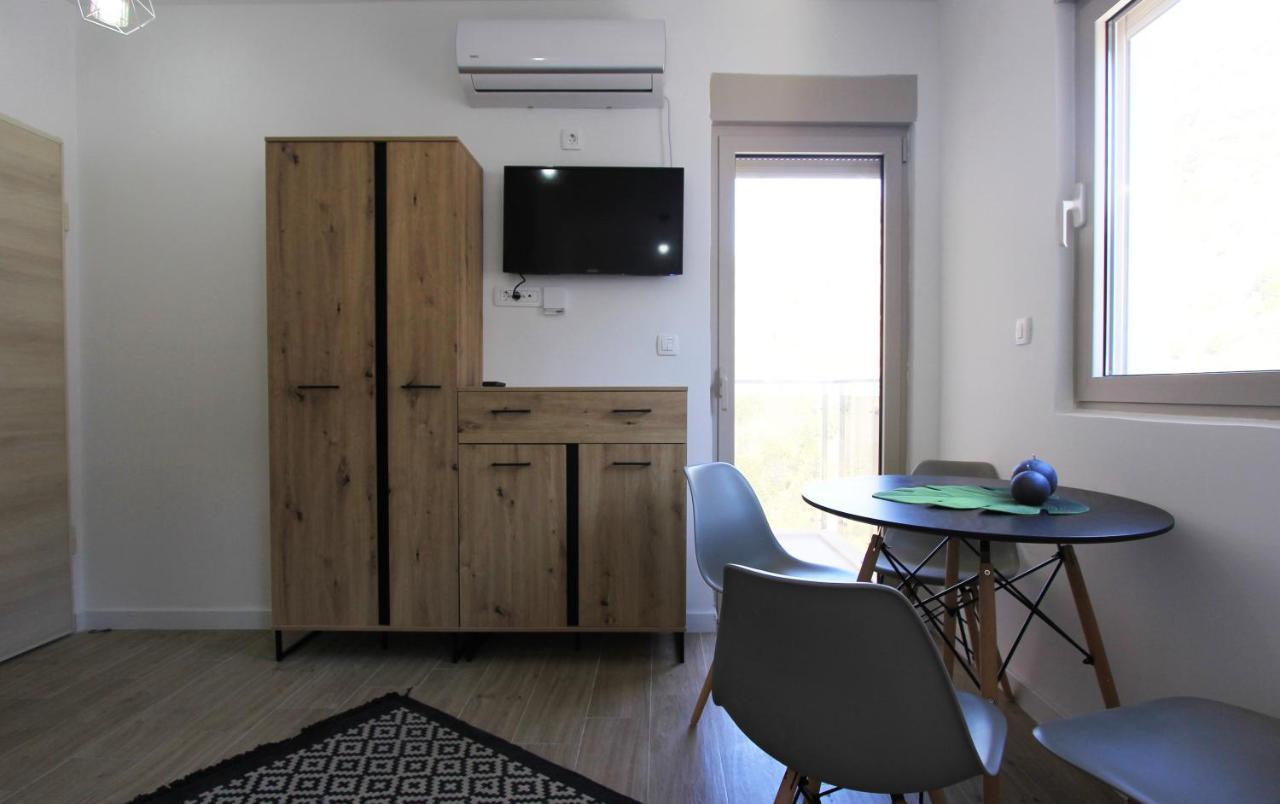 32 In Becici Apartment
